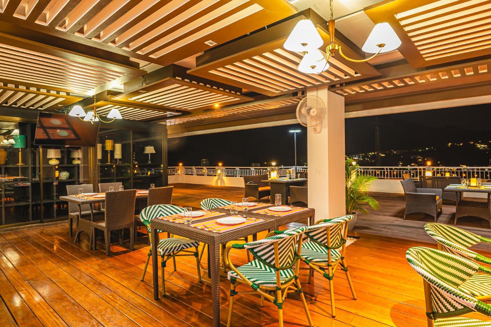 Casa Del M Phuket - Newly Renovated Patong Exterior foto