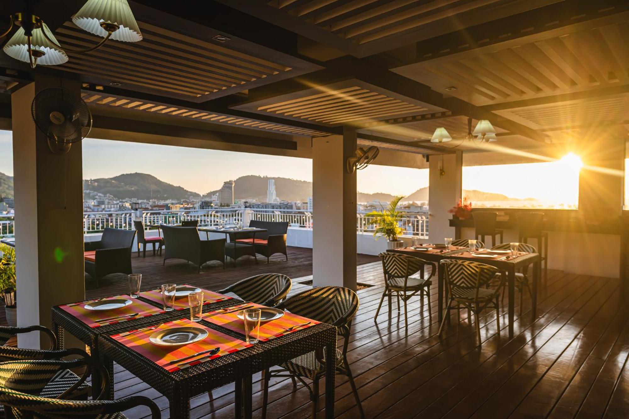 Casa Del M Phuket - Newly Renovated Patong Exterior foto